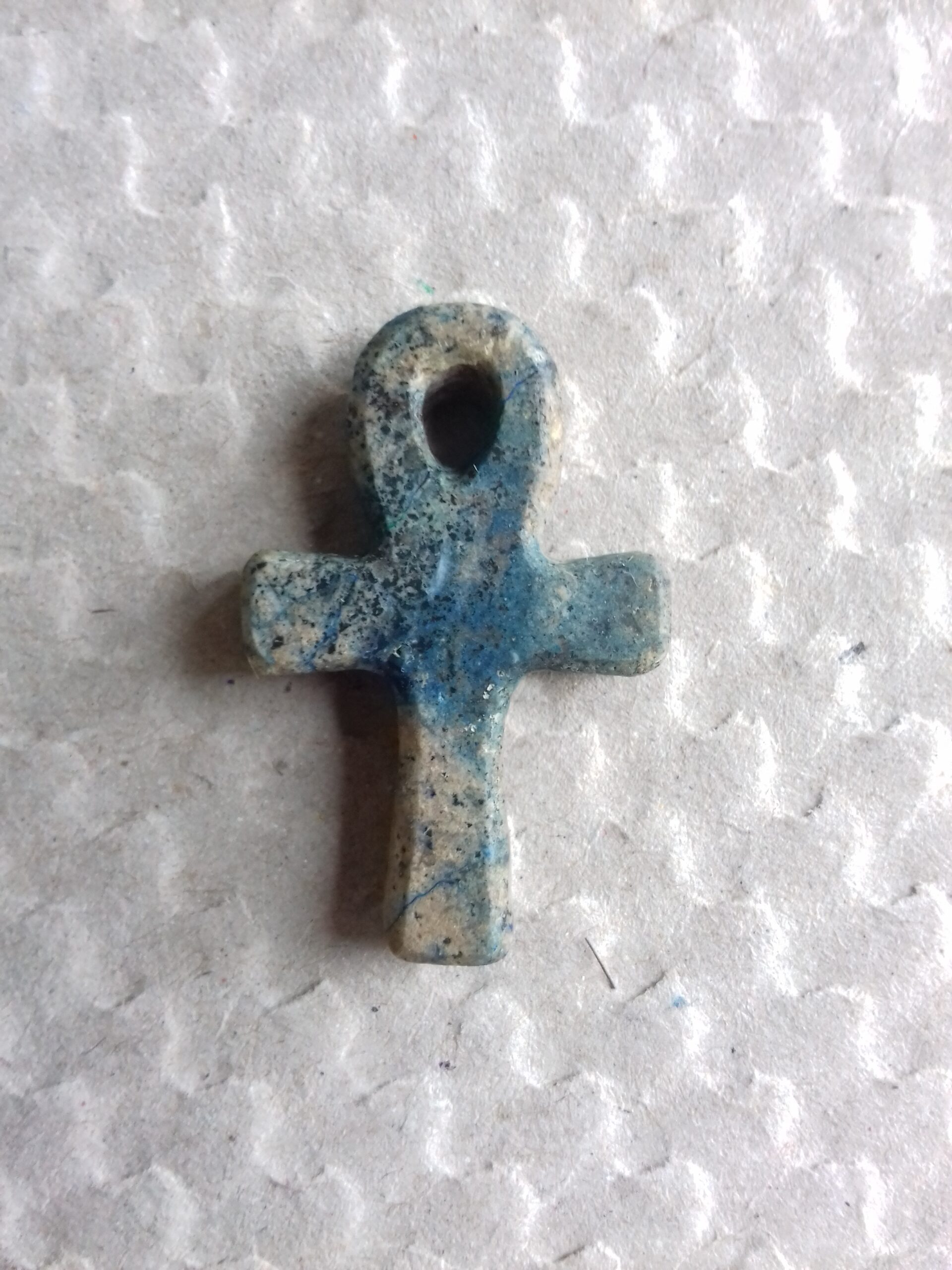 bijoux en pierres fines, Pyrénées, croix Ankh