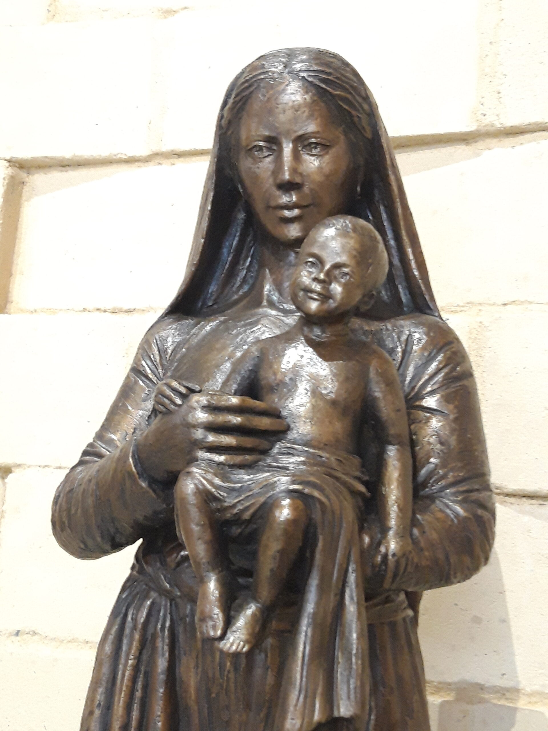 Marie à l'enfant Jésus