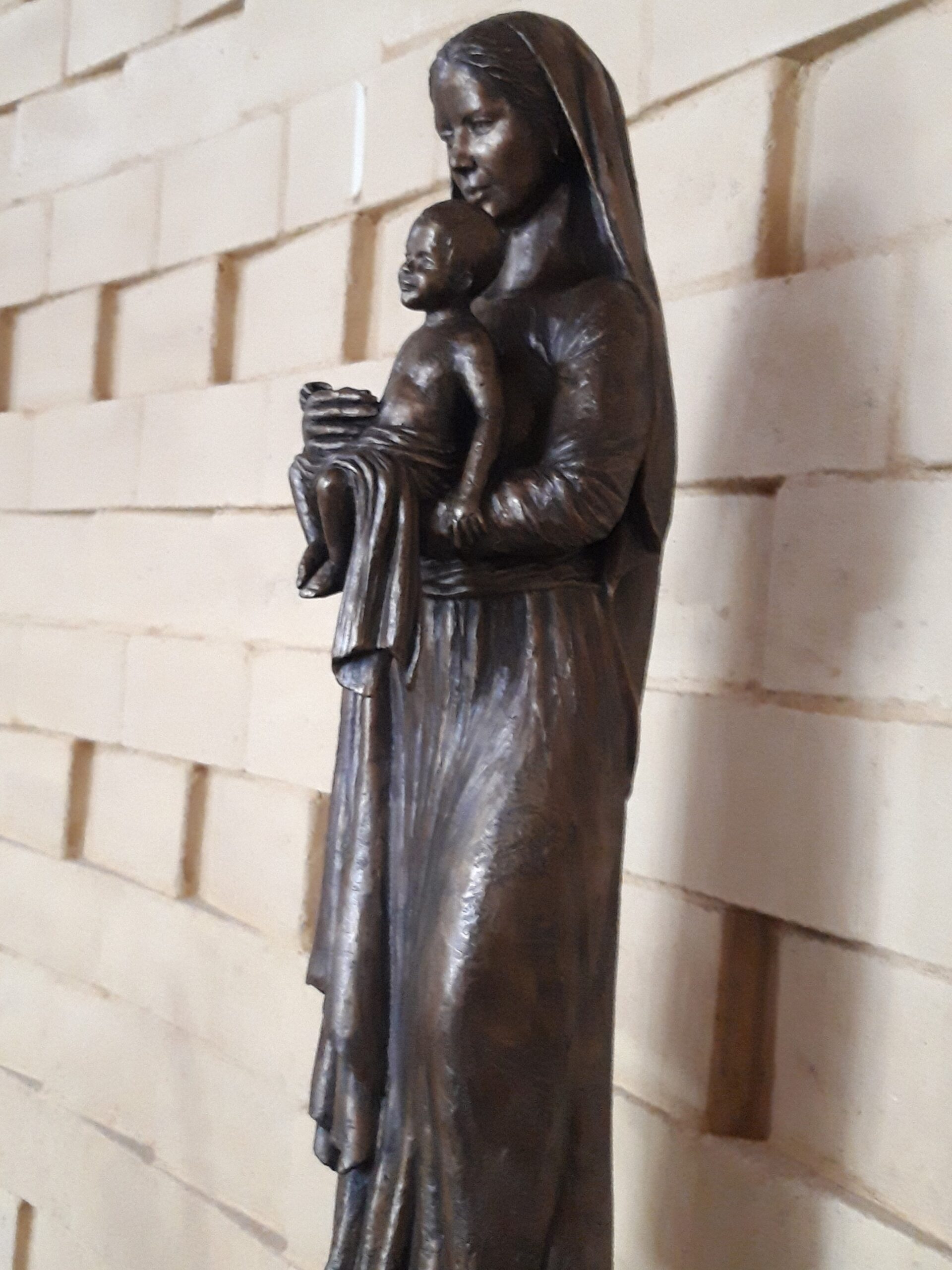 Marie à l'enfant Jésus
